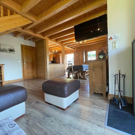 Chalet Savoyard Avec Jardin, Poele A Bois Et Wifi - Fr-1-624-11 Verchaix Luaran gambar