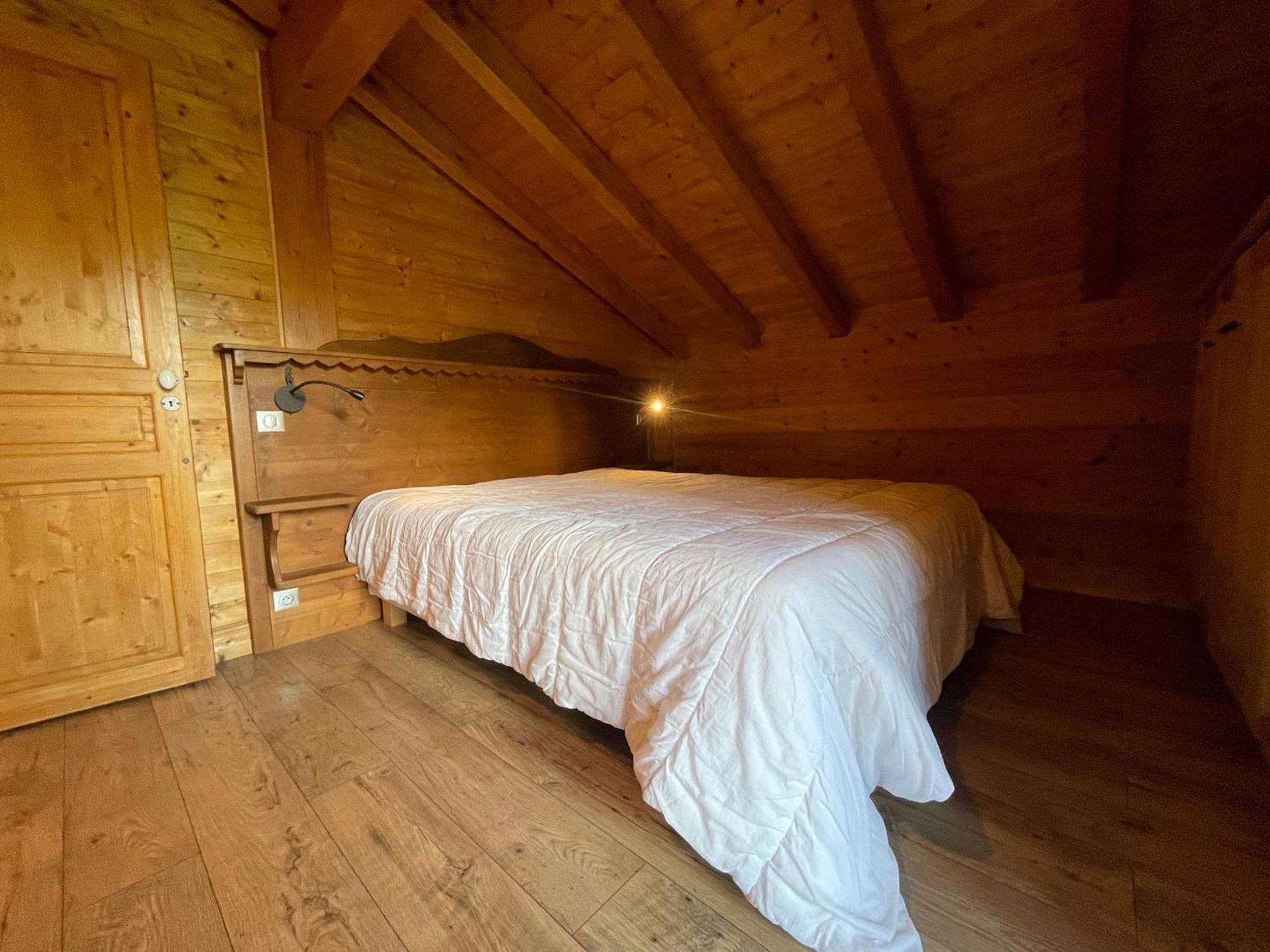 Chalet Savoyard Avec Jardin, Poele A Bois Et Wifi - Fr-1-624-11 Verchaix Luaran gambar