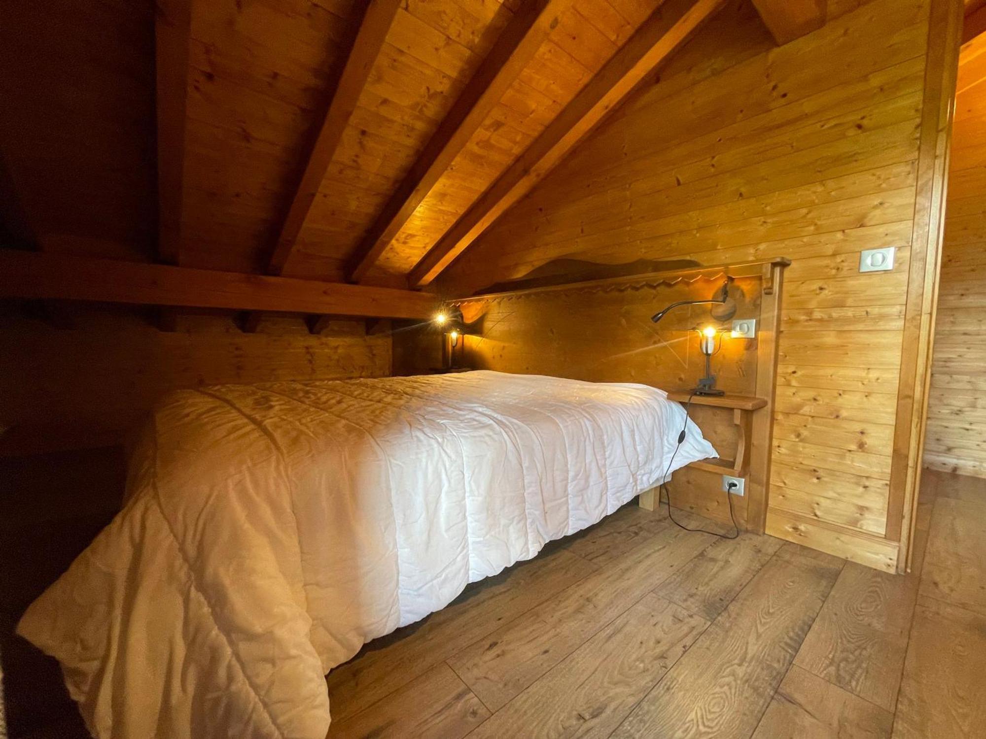 Chalet Savoyard Avec Jardin, Poele A Bois Et Wifi - Fr-1-624-11 Verchaix Luaran gambar